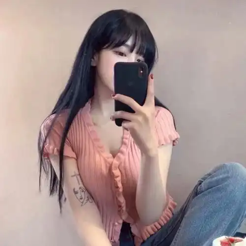 客服主管王小华